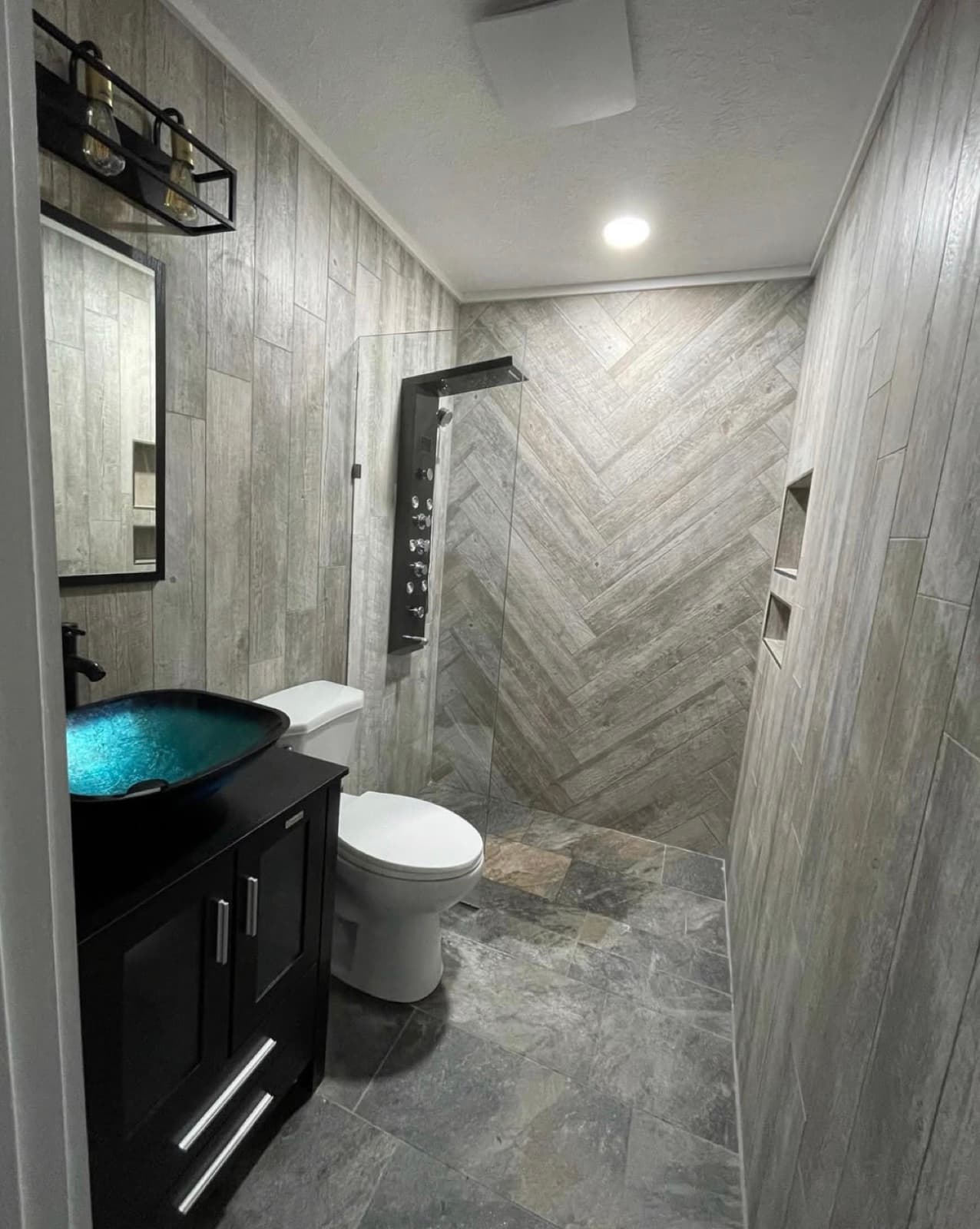 Tile and flooring project, Evolved by GL — 08